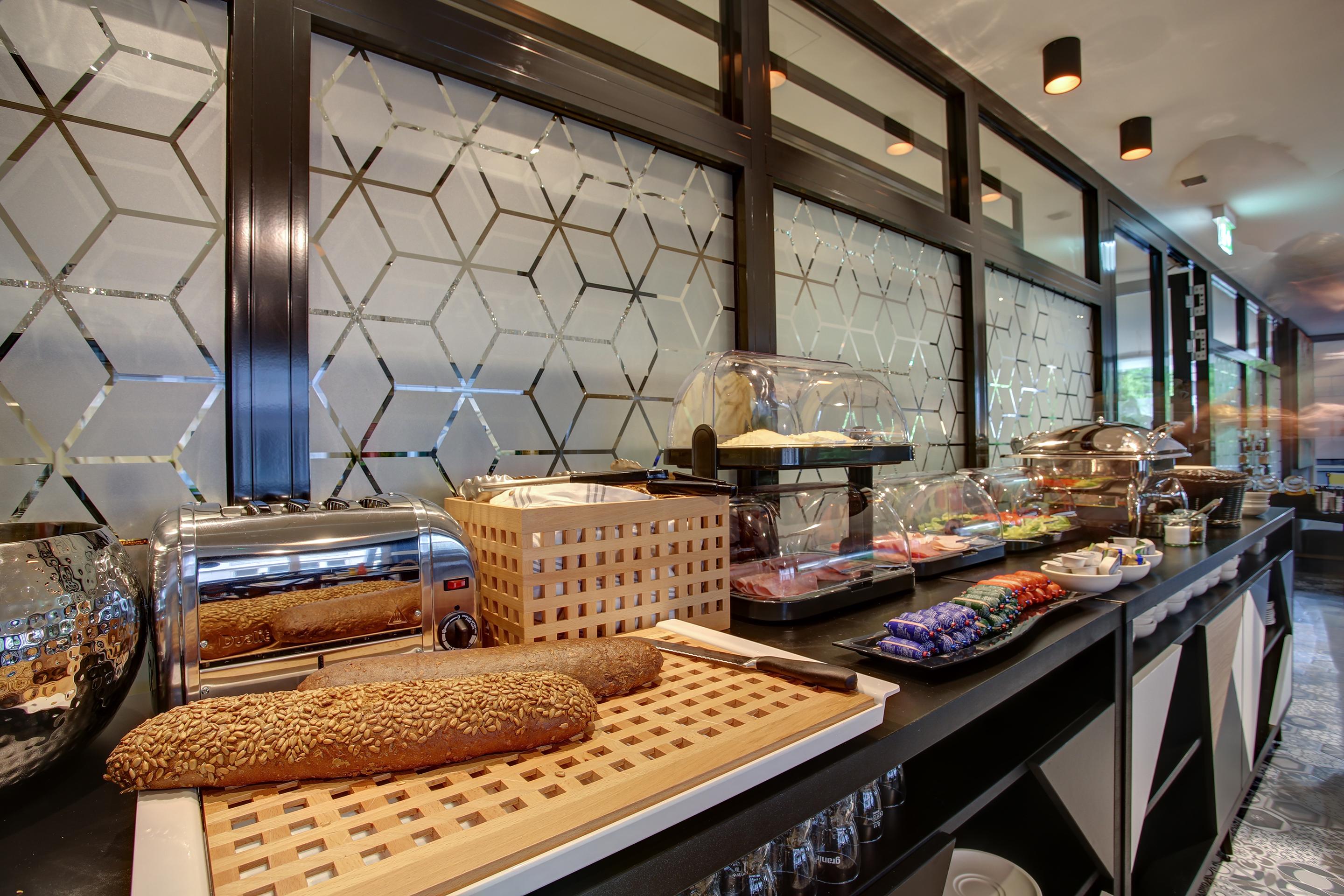 Vienna House Easy By Wyndham Dortmund City Bagian luar foto