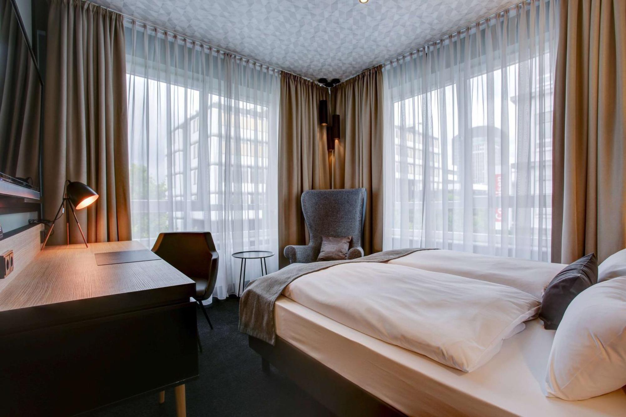 Vienna House Easy By Wyndham Dortmund City Bagian luar foto