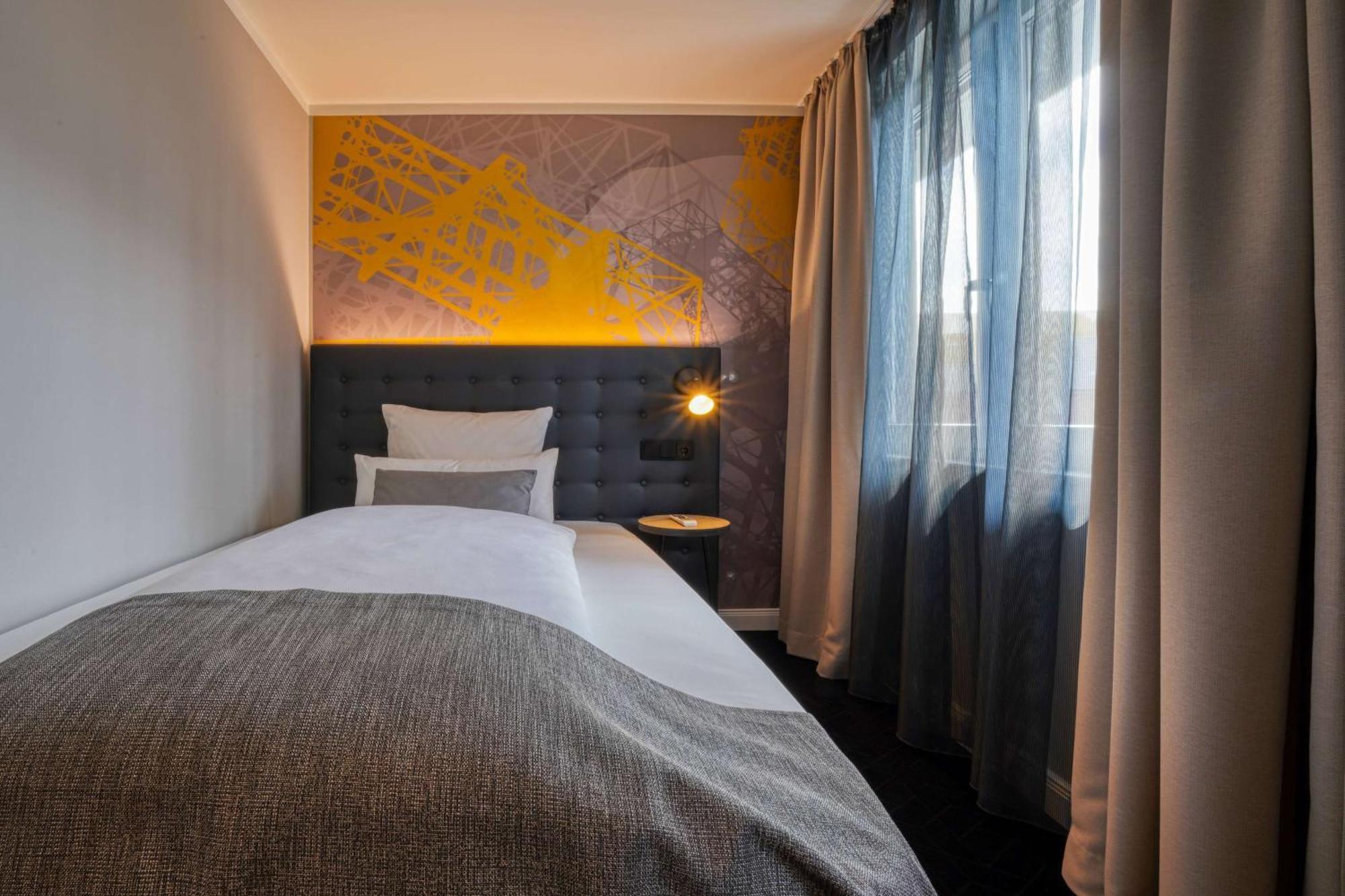 Vienna House Easy By Wyndham Dortmund City Bagian luar foto